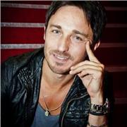 Cette année apprend à jouer à la guitare !